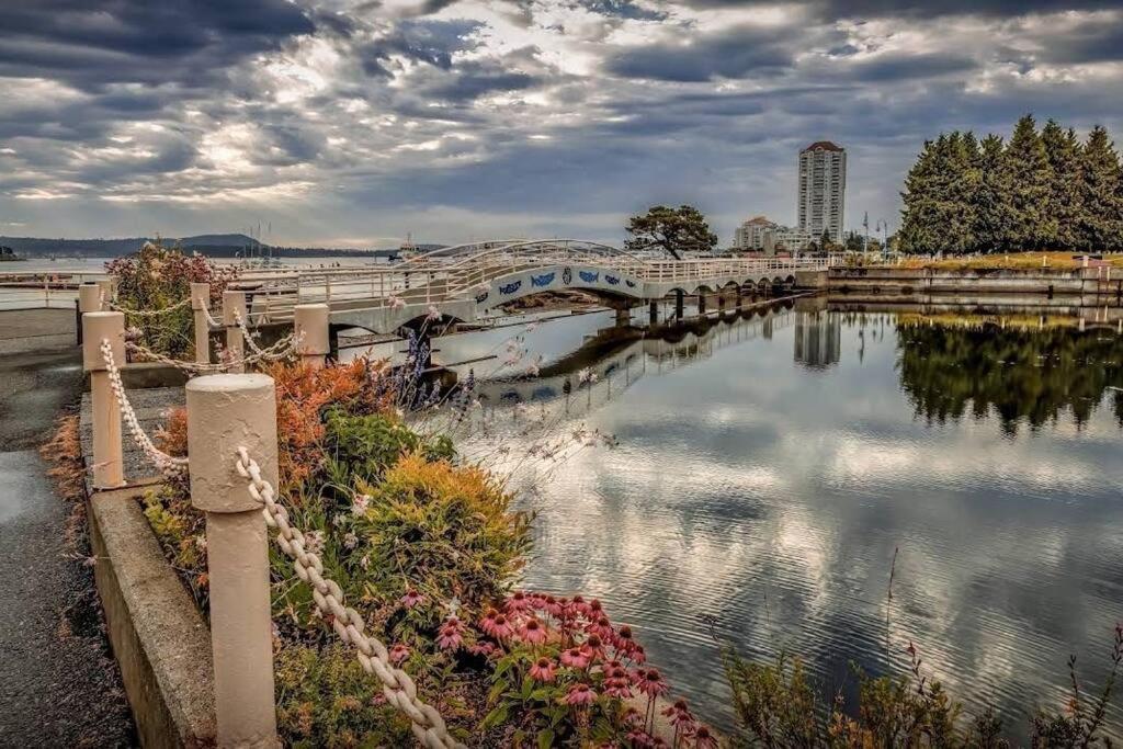 Nature Lovers' Paradise Villa Nanaimo Exterior photo