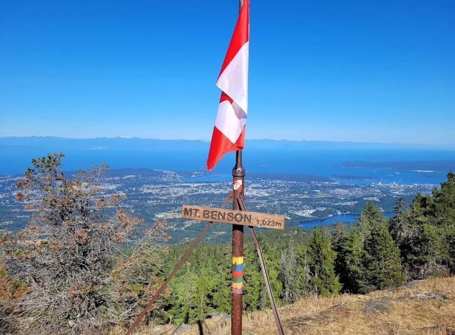 Nature Lovers' Paradise Villa Nanaimo Exterior photo