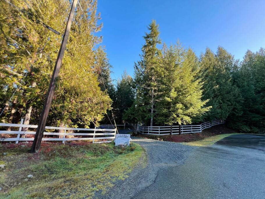 Nature Lovers' Paradise Villa Nanaimo Exterior photo